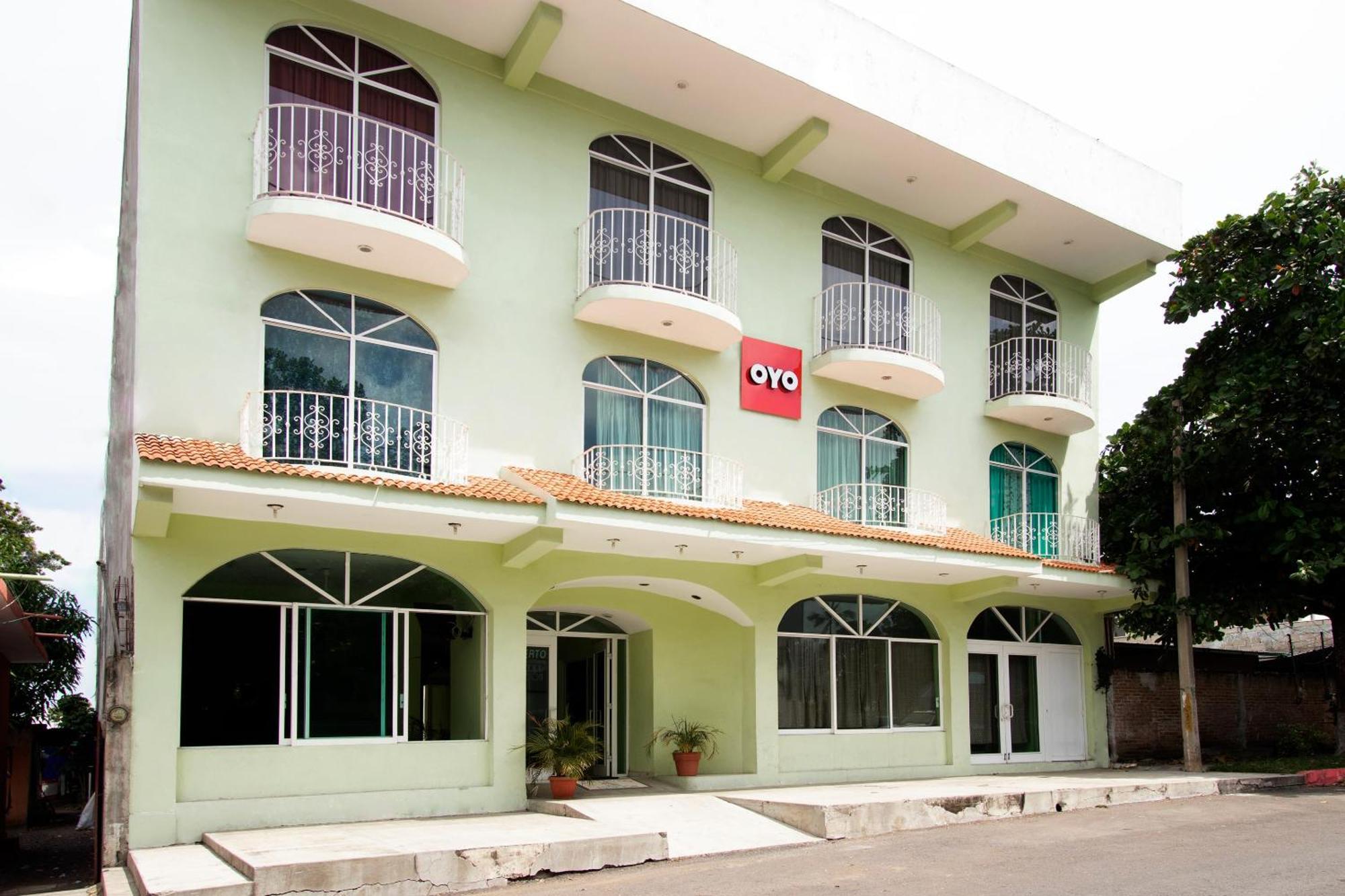 OYO Hotel Estacion José Cardel Exterior foto